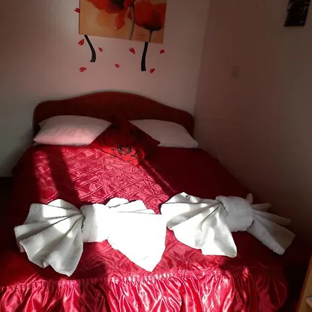 Delux Vele Apartman *
