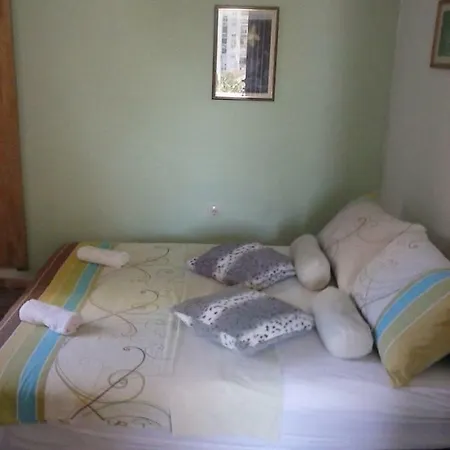 Delux Vele Apartment Split